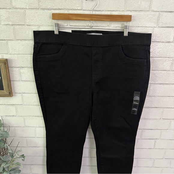 SONOMA Black Pull On Jegging - Picture 2 of 10